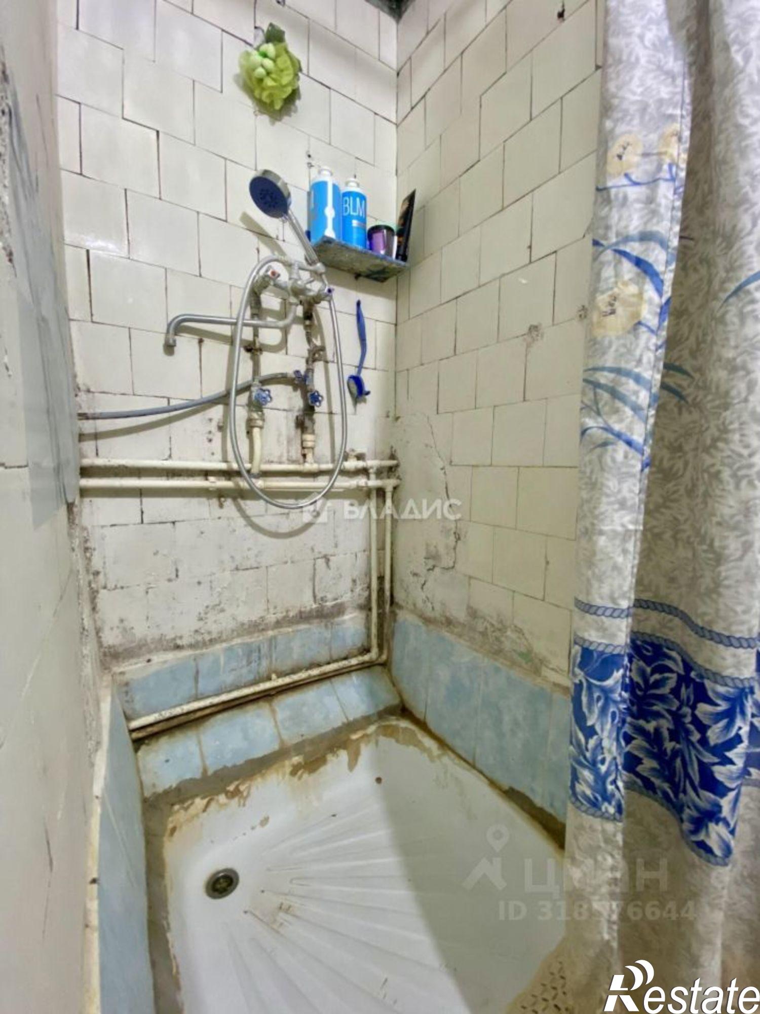 Купить комнату за 700 000 рублей на улица Маршала Соколовского, 5Б