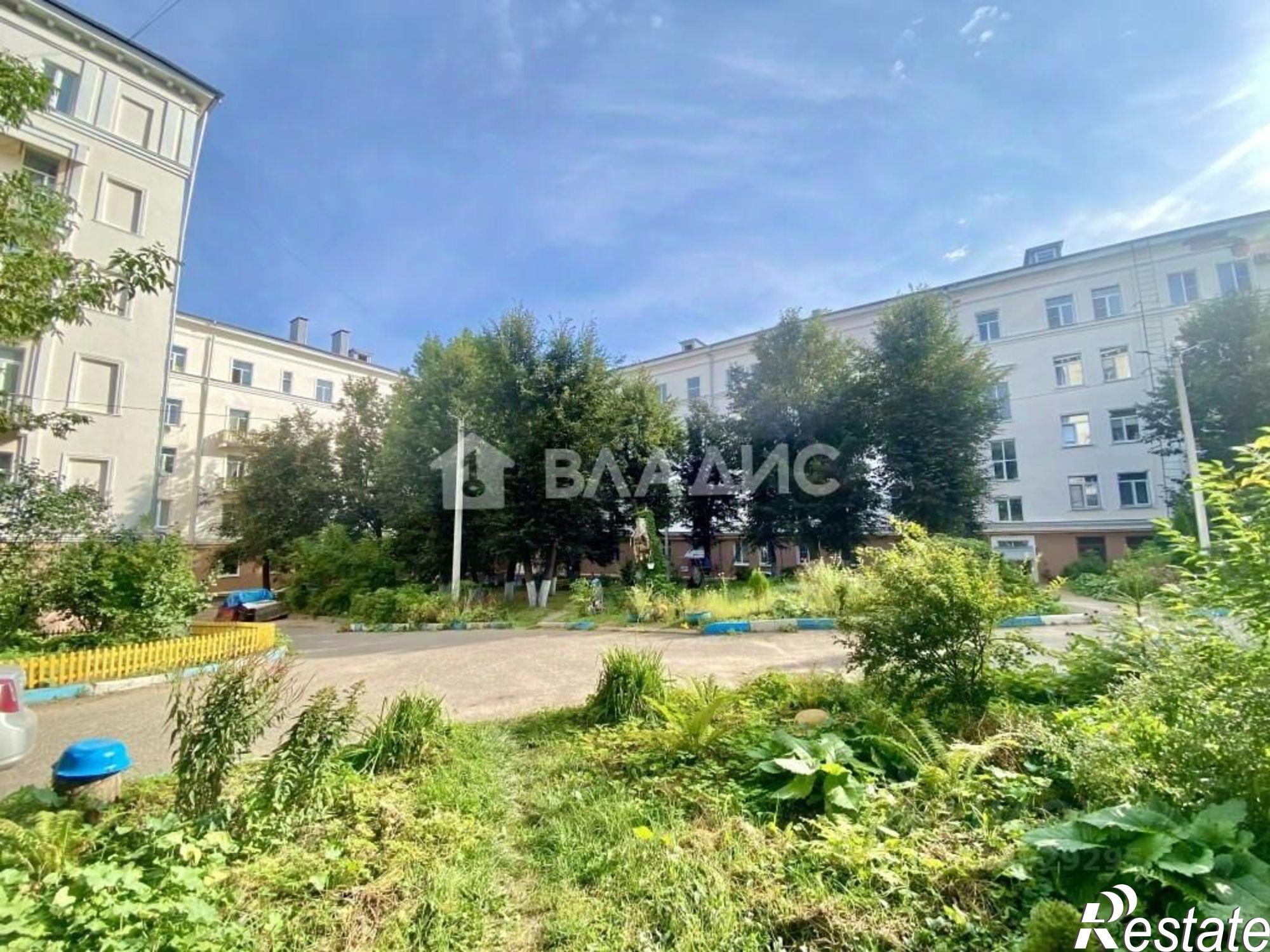 Купить комнату за 760 000 рублей на Смоленск, улица Бакунина, 5