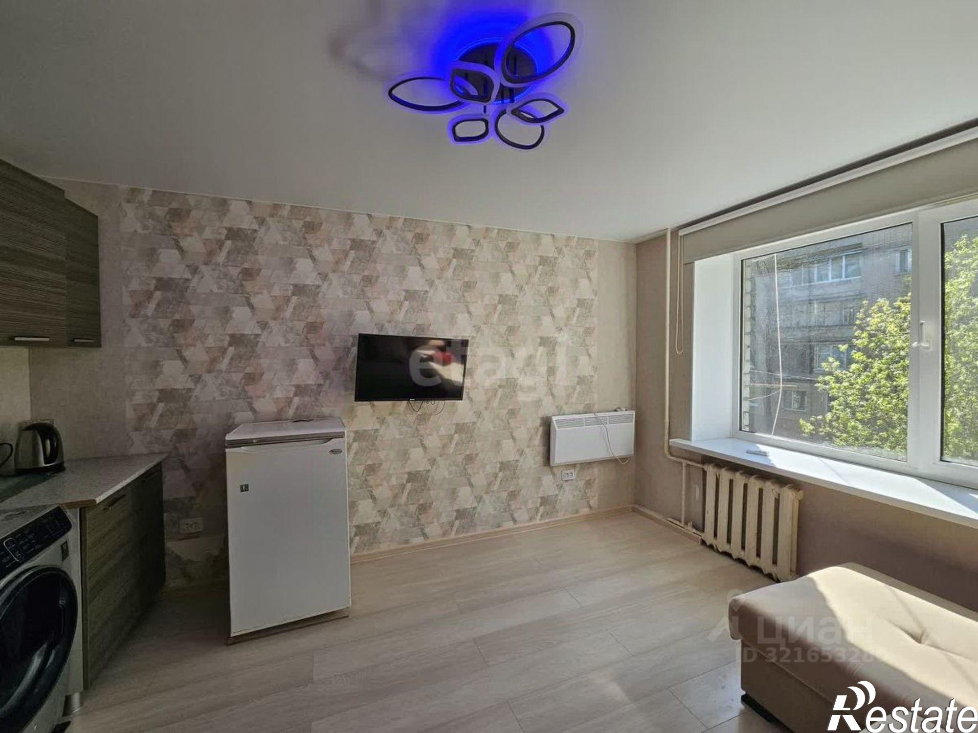 Купить комнату за 1 120 000 рублей на Киевский переулок, 12