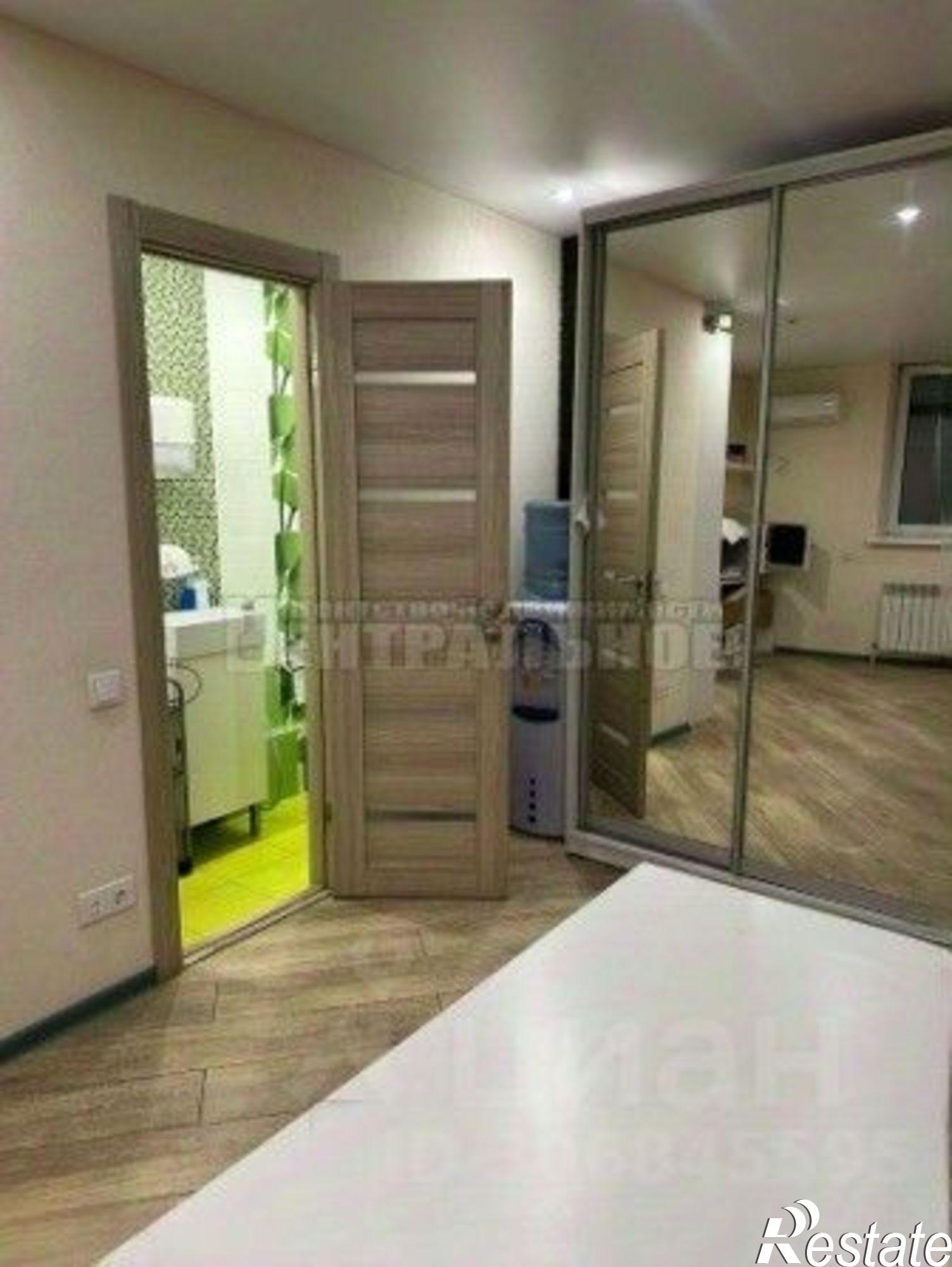 Купить помещение свободного назначения за 7 100 030 рублей на улица Черняховского, 15