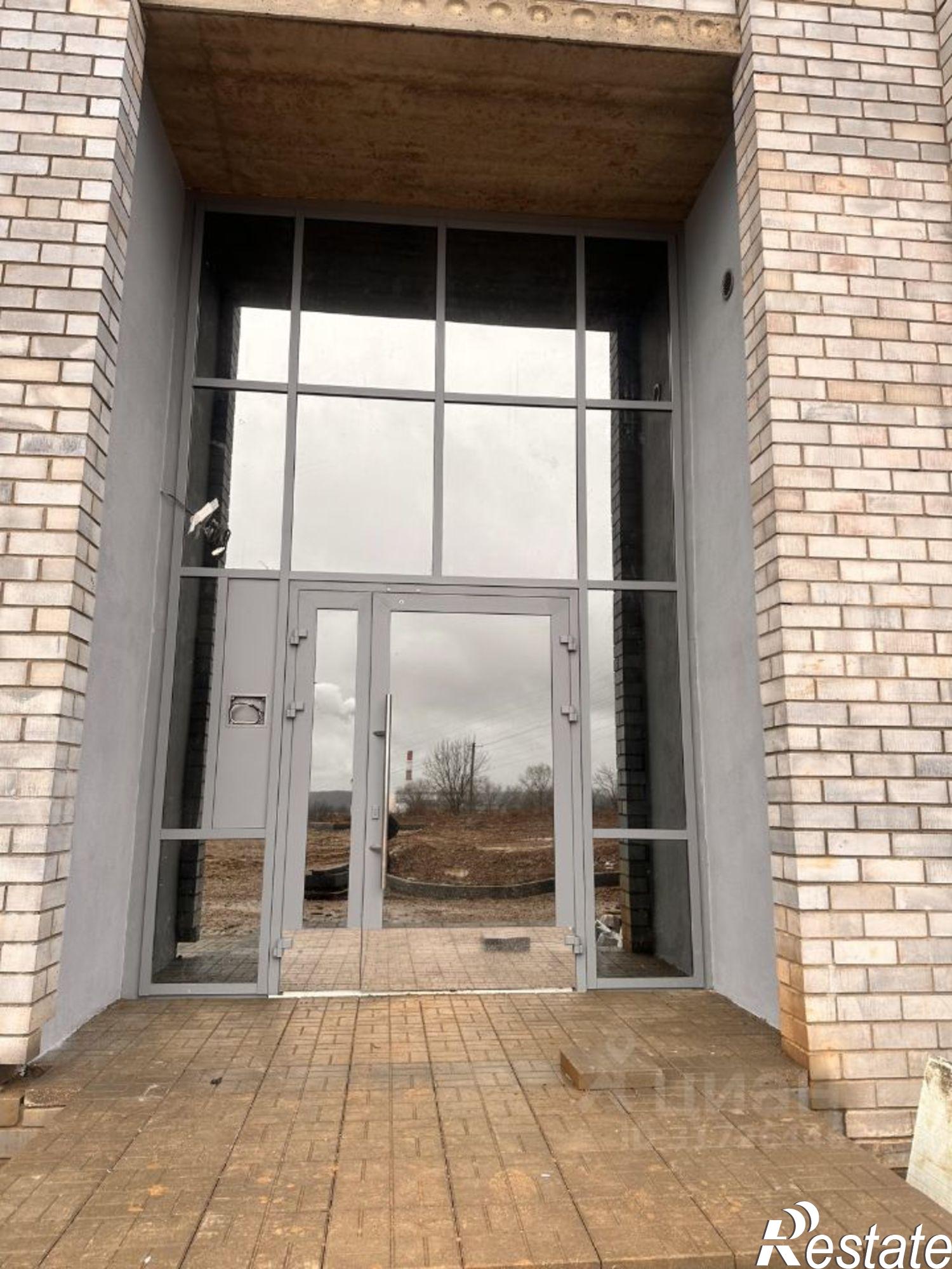 Купить квартиру за 5 990 000 рублей на Смоленск, Отрадная улица, 1