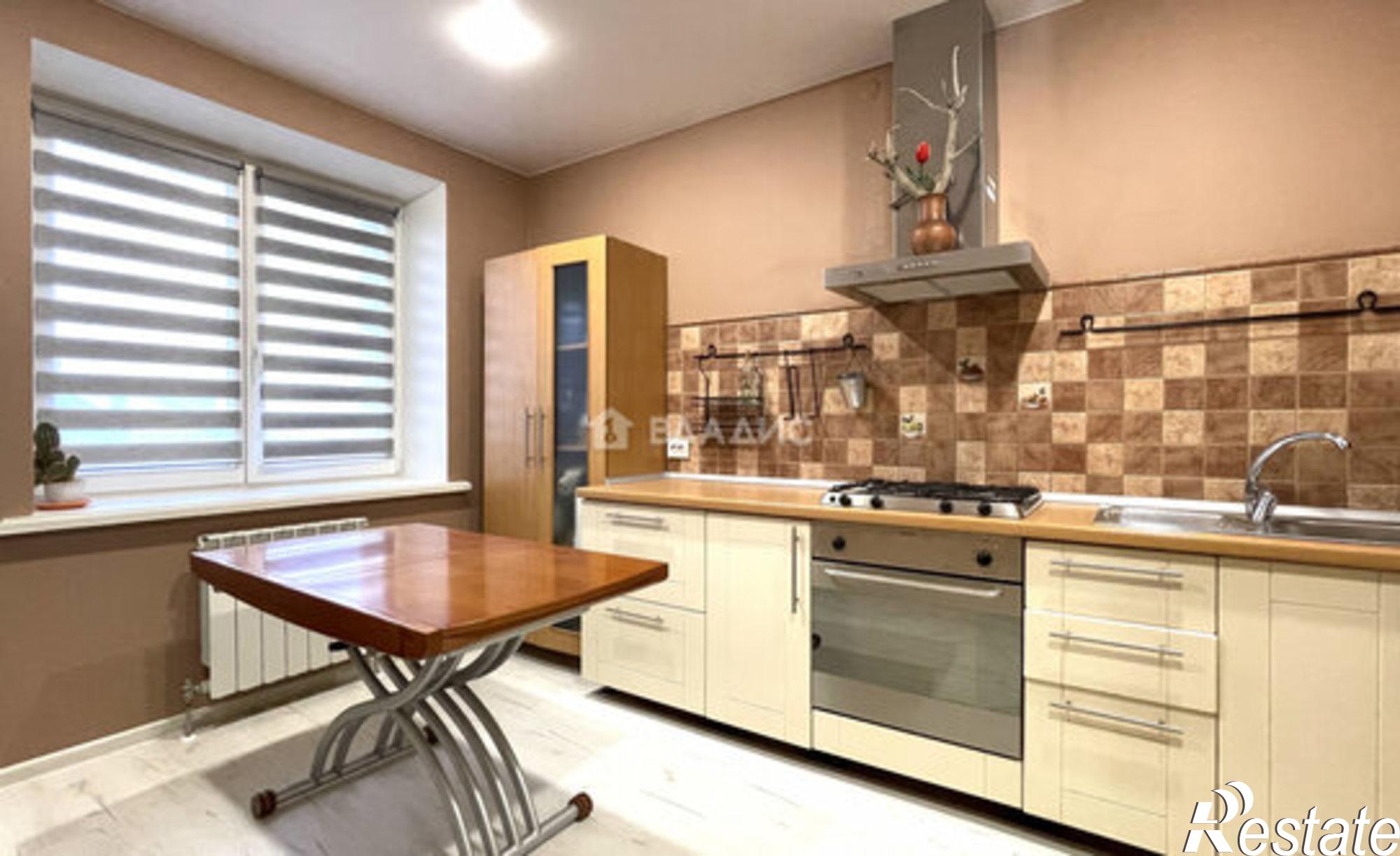 Купить квартиру за 7 500 000 рублей на улица Нахимова, 23