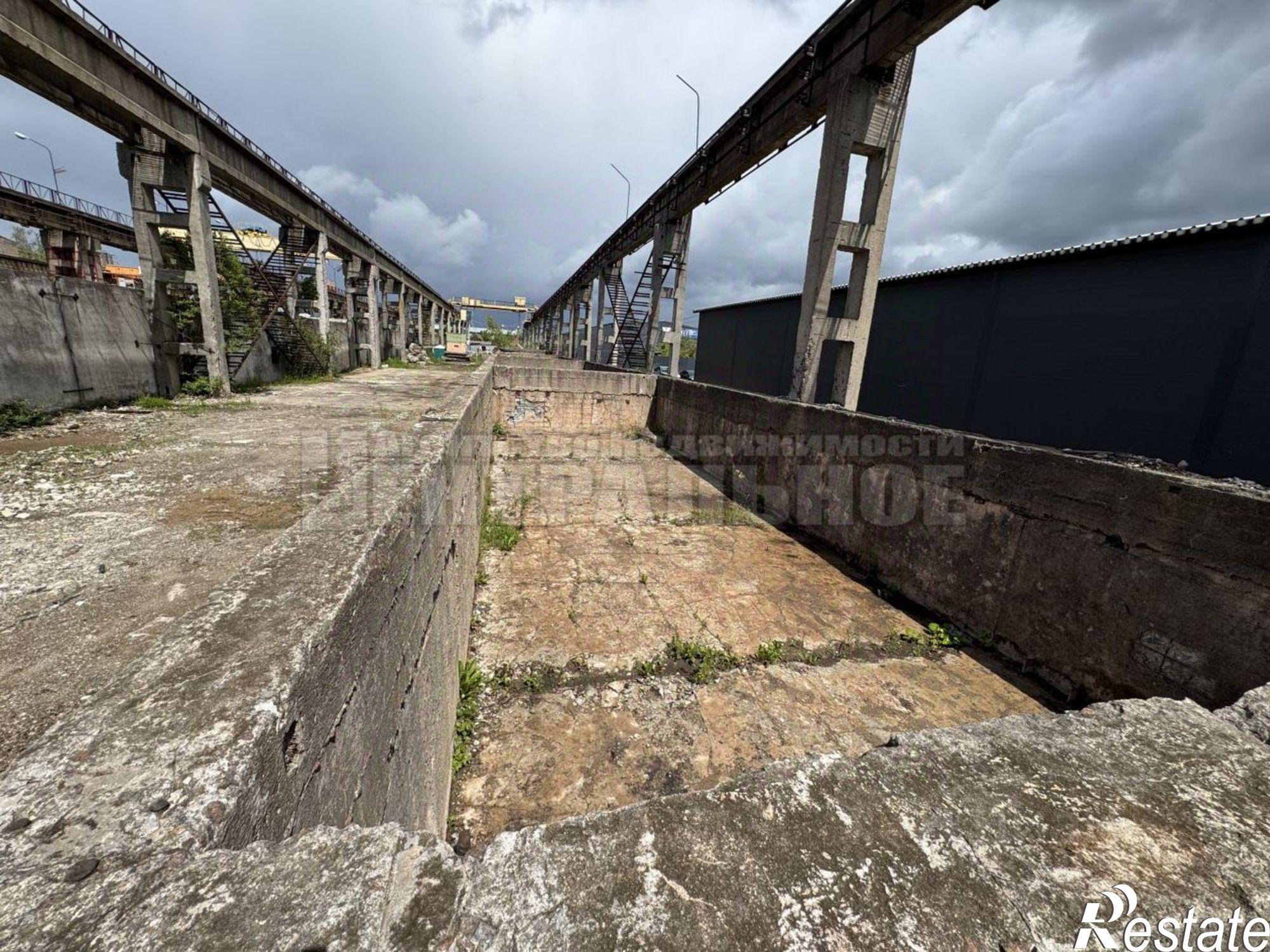 Купить помещение свободного назначения за 10 895 600 рублей на улица Смольянинова, 15