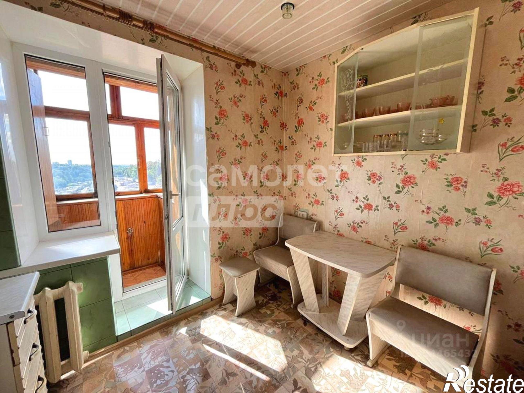 Купить квартиру за 3 100 000 рублей на Смоленская обл., Ленинский