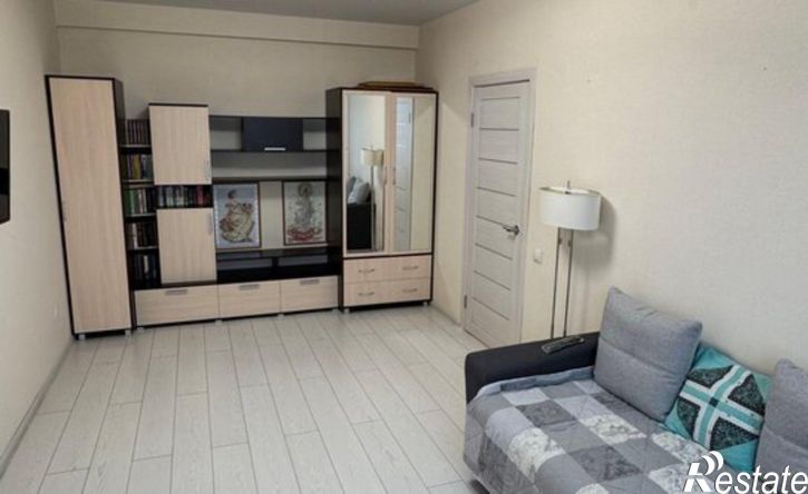 1-комн квартира улица Генерала Трошева, 8,  д. 8
