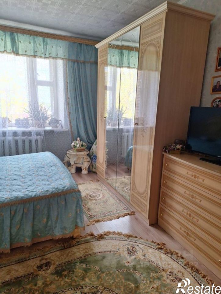 4-комн квартира Гагарин