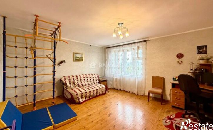 3-комн квартира Смоленск, Заводская улица, 1