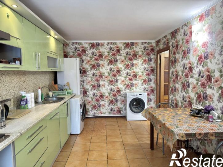 3-комн квартира улица Энтузиастов, 27,  д. 27