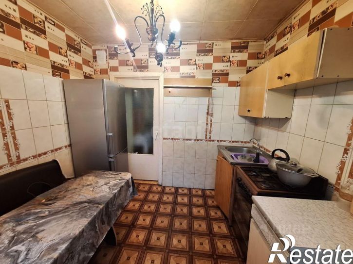 3-комн квартира улица Викторова, 31,  д. 31