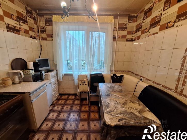 3-комн квартира улица Викторова, 31,  д. 31