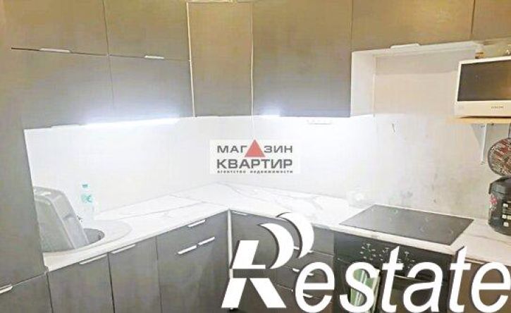 3-комн квартира улица Рыленкова, 61,  д. 61
