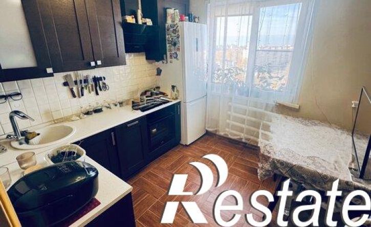 2-комн квартира проспект Строителей, 19,  д. 19