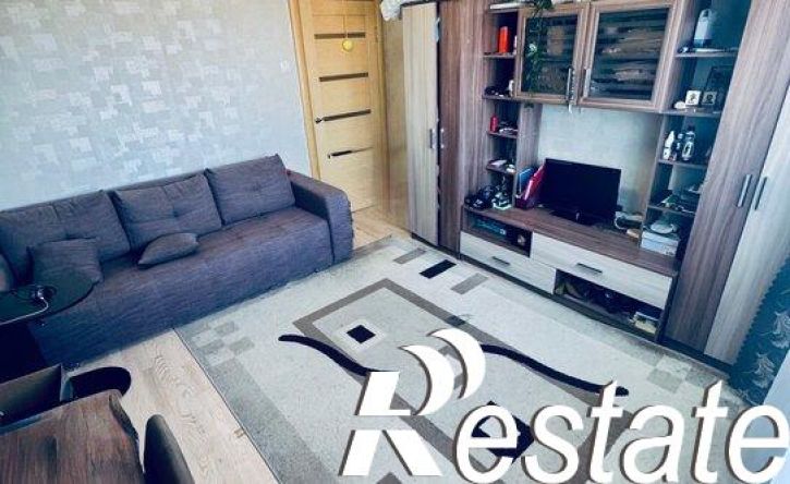 2-комн квартира проспект Строителей, 19,  д. 19